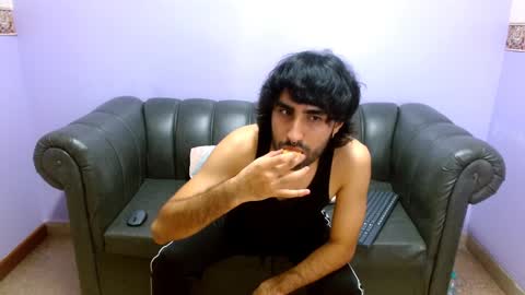 milanzaire online show from 12-04-24, 02:09