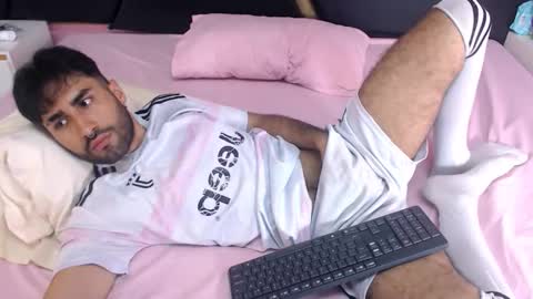 milanzaire online show from 09-29-25, 11:31