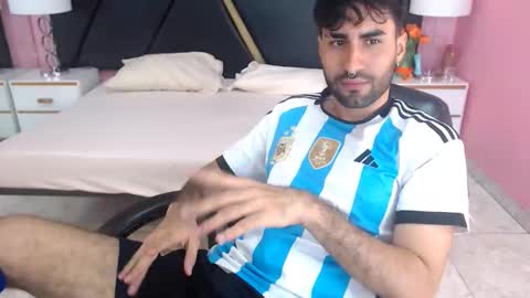 milanzaire online show from 10-15-25, 12:00