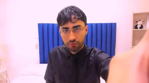 milanzaire online show from 11-28-25, 11:29