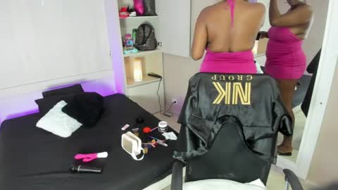 milasantoss online show from 07-19-26, 12:53