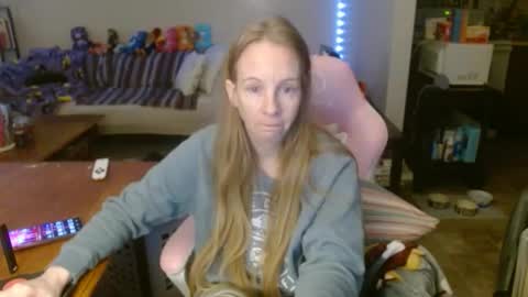 Mila online show from 02-16-26, 03:52