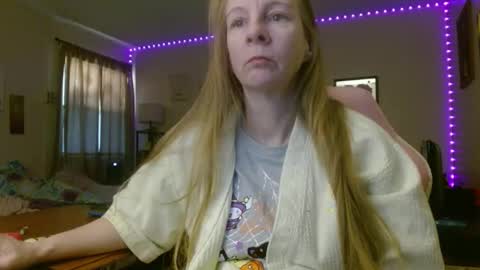 Mila online show from 03-12-26, 01:17