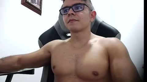 Snapshot of milcaritas3 chatting on 02-19-26, 06:59 milcaritas3 online show from 02-19-26, 06:59