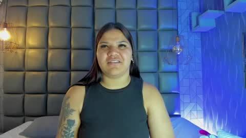 Snapshot of mile_u chatting on 03-09-25, 02:18 Milena online show from 03-09-25, 02:18