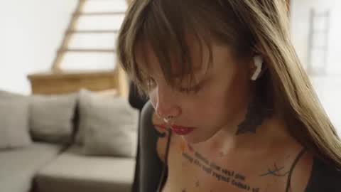 M  Telegram mamagotachannel online show from 02-18-25, 04:04