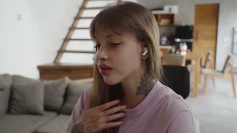 M  Telegram mamagotachannel online show from 02-20-25, 06:06