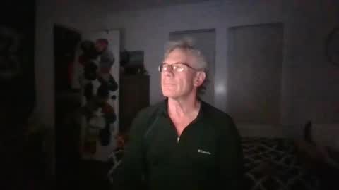 Milehi1958 online show from 03-01-25, 12:23