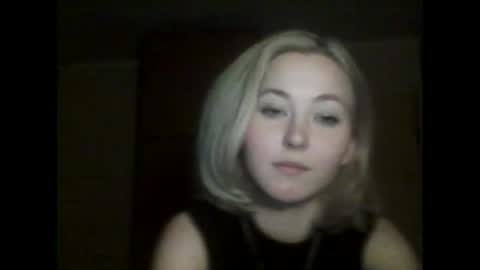 Snapshot of milena391630 chatting on 02-18-25, 12:04 Milena new nonude shy blonde natural online show from 02-18-25, 12:04