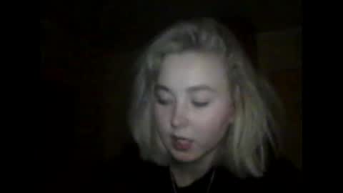 Snapshot of milena391630 chatting on 02-20-25, 12:41 Milena new nonude shy blonde natural online show from 02-20-25, 12:41