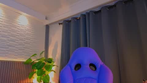 milena_lawson online show from 09-25-25, 11:25