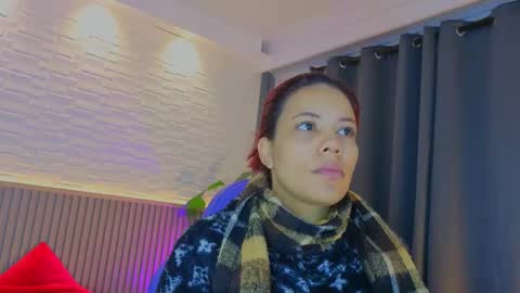 milena_lawson online show from 10-04-25, 11:08