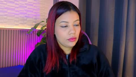 milena_lawson online show from 11-12-25, 10:37