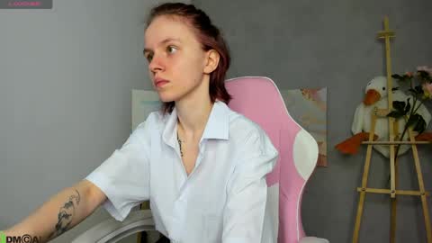 Snapshot of milena_milyan chatting on 06-01-26, 01:07 Milena online show from 06-01-26, 01:07