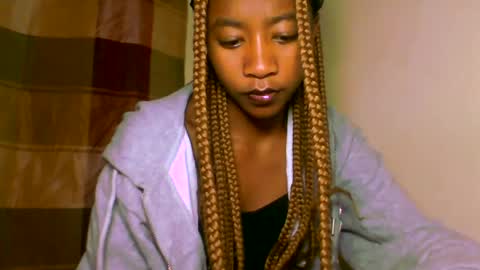 milennah online show from 07-12-26, 08:55