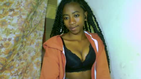 milennah online show from 07-26-26, 08:05