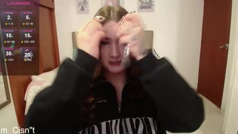 Miley online show from 01-10-25, 01:31