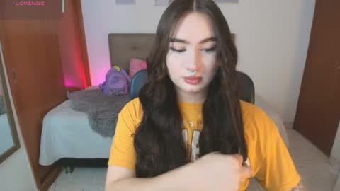 Miley online show from 04-10-26, 12:43