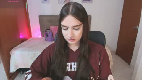 Miley online show from 04-27-26, 01:53