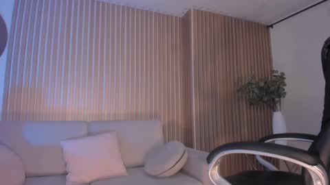 Miley Cruz  IG miley model23 online show from 02-19-25, 06:33