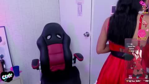 MILEY online show from 12-24-24, 07:44