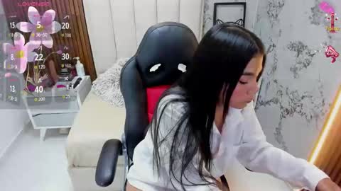 MILEY online show from 11-25-25, 07:25