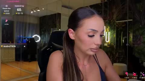 Snapshot of mileysin chatting on 12-14-25, 02:44 Miley Sin online show from 12-14-25, 02:44