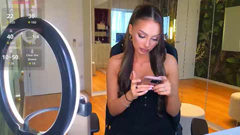 Miley Sin online show from 02-10-26, 12:09