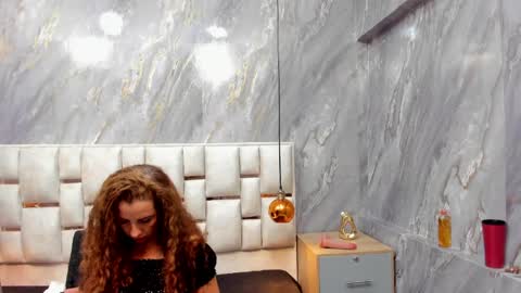 Lili  online show from 05-11-26, 12:44