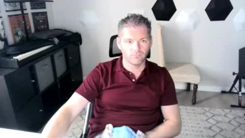 milf_hunter567 online show from 10-19-25, 07:14