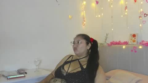 milf latinn online show from 10-09-25, 05:44