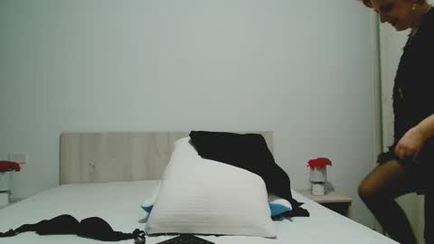 Milfsupreme online show from 03-05-25, 03:51