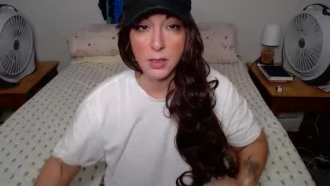 MILF Monee online show from 10-14-25, 04:08