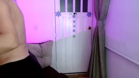 Rosalie  online show from 11-14-25, 11:13