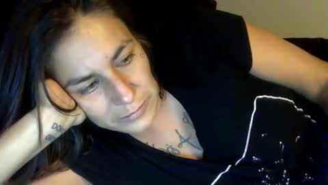 Snapshot of milfsfreaky69 chatting on 10-23-25, 01:32 BabygirlsFreaky online show from 10-23-25, 01:32