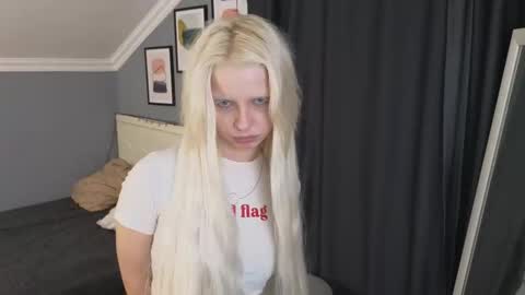 Eva online show from 03-12-26, 12:11