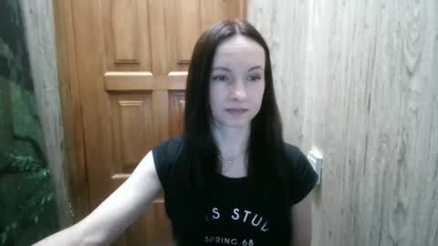 Snapshot of miliah chatting on 02-21-25, 08:05 miliah online show from 02-21-25, 08:05