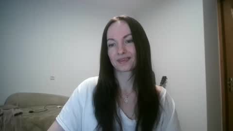 Snapshot of miliah chatting on 09-26-25, 07:18 miliah online show from 09-26-25, 07:18