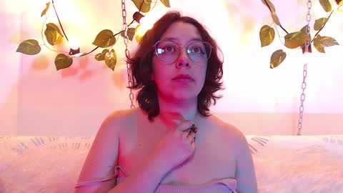 Millie online show from 10-22-25, 02:34