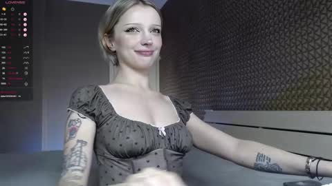 Mila 3 aka Deepthroat World Champion online show from 09-11-25, 01:11