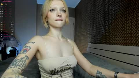Snapshot of milinamarvelous chatting on 04-18-26, 03:10 Mila 3 aka Deepthroat World Champion online show from 04-18-26, 03:10