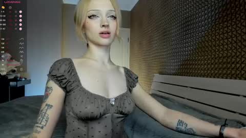 Snapshot of milinamarvelous chatting on 04-20-26, 02:25 Mila 3 aka Deepthroat World Champion online show from 04-20-26, 02:25