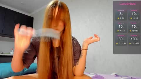 Snapshot of milkaeliza1 chatting on 09-14-25, 09:03 MilkaLiza online show from 09-14-25, 09:03