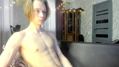 Isaac online show from 01-06-26, 05:00