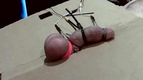 milk me dry online show from 03-14-26, 02:44