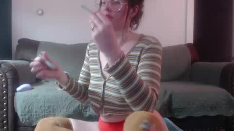 Snapshot of milknhunnny chatting on 02-19-25, 06:44 milknhunnny online show from 02-19-25, 06:44