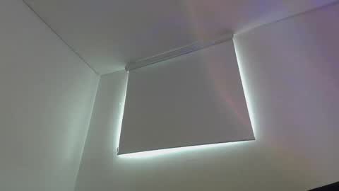 Snapshot of milkoffee chatting on 05-19-26, 02:45 milkoffee online show from 05-19-26, 02:45