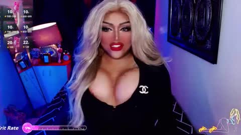 Snapshot of milkshakelavinia chatting on 11-04-25, 03:38 milkshakelavinia online show from 11-04-25, 03:38