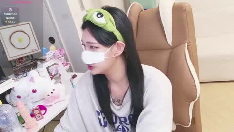 milksola online show from 05-22-26, 12:00