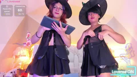 Snapshot of milkwhore1 chatting on 10-30-25, 09:15 Michelle online show from 10-30-25, 09:15